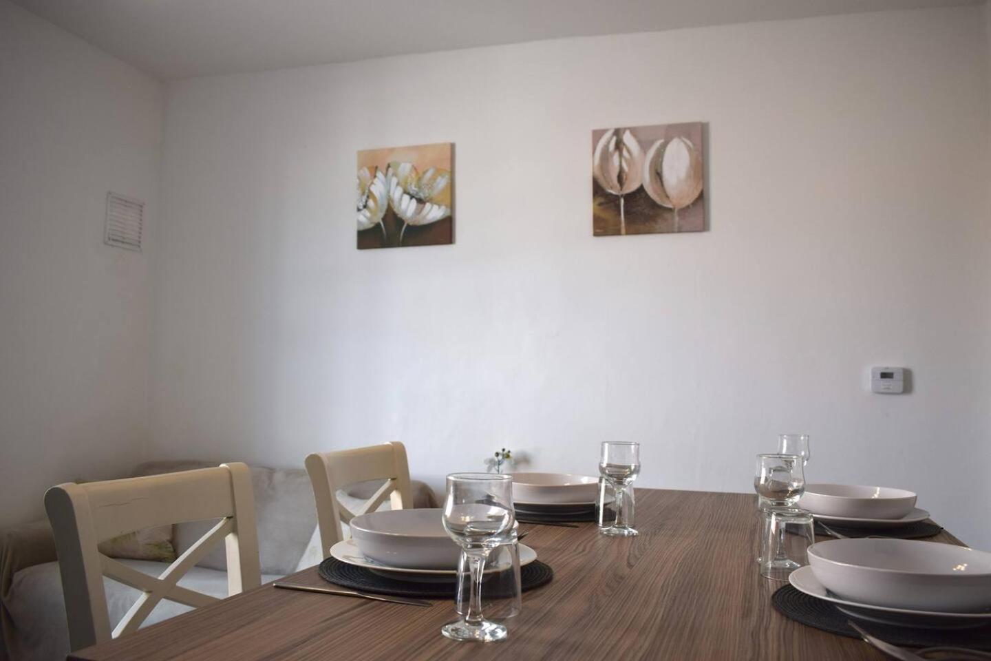 The Twickenham Apartment Near Strawberry Hill Екстериор снимка