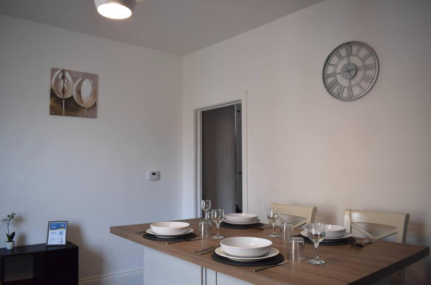 The Twickenham Apartment Near Strawberry Hill Екстериор снимка