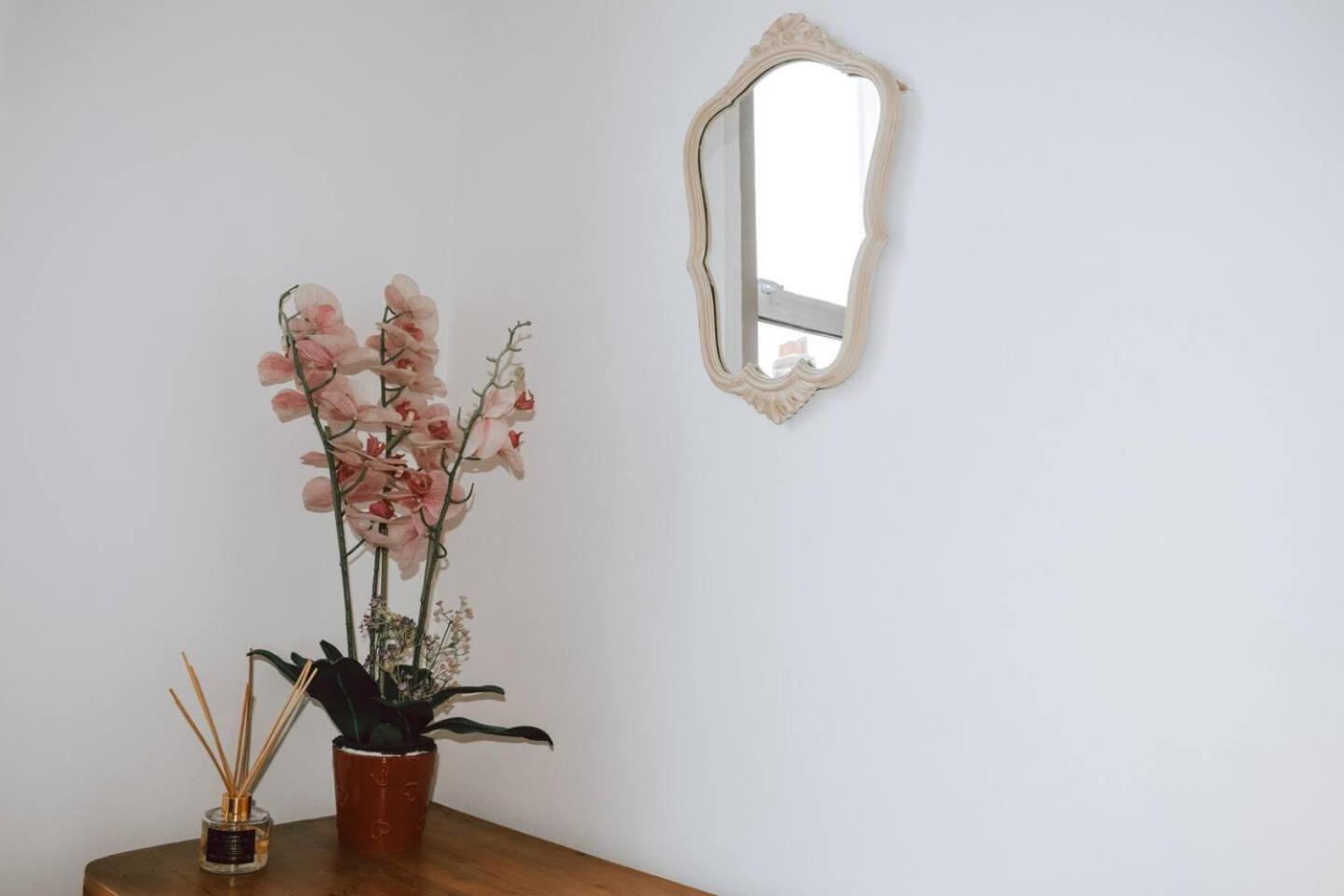 The Twickenham Apartment Near Strawberry Hill Екстериор снимка