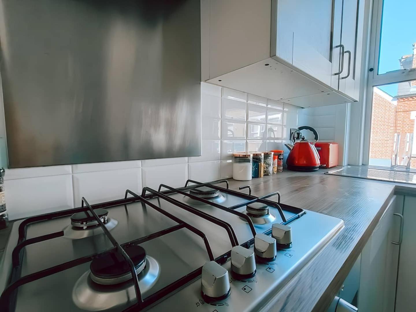The Twickenham Apartment Near Strawberry Hill Екстериор снимка